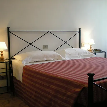 Hotel Sangallo Montepulciano Stazione Camera foto